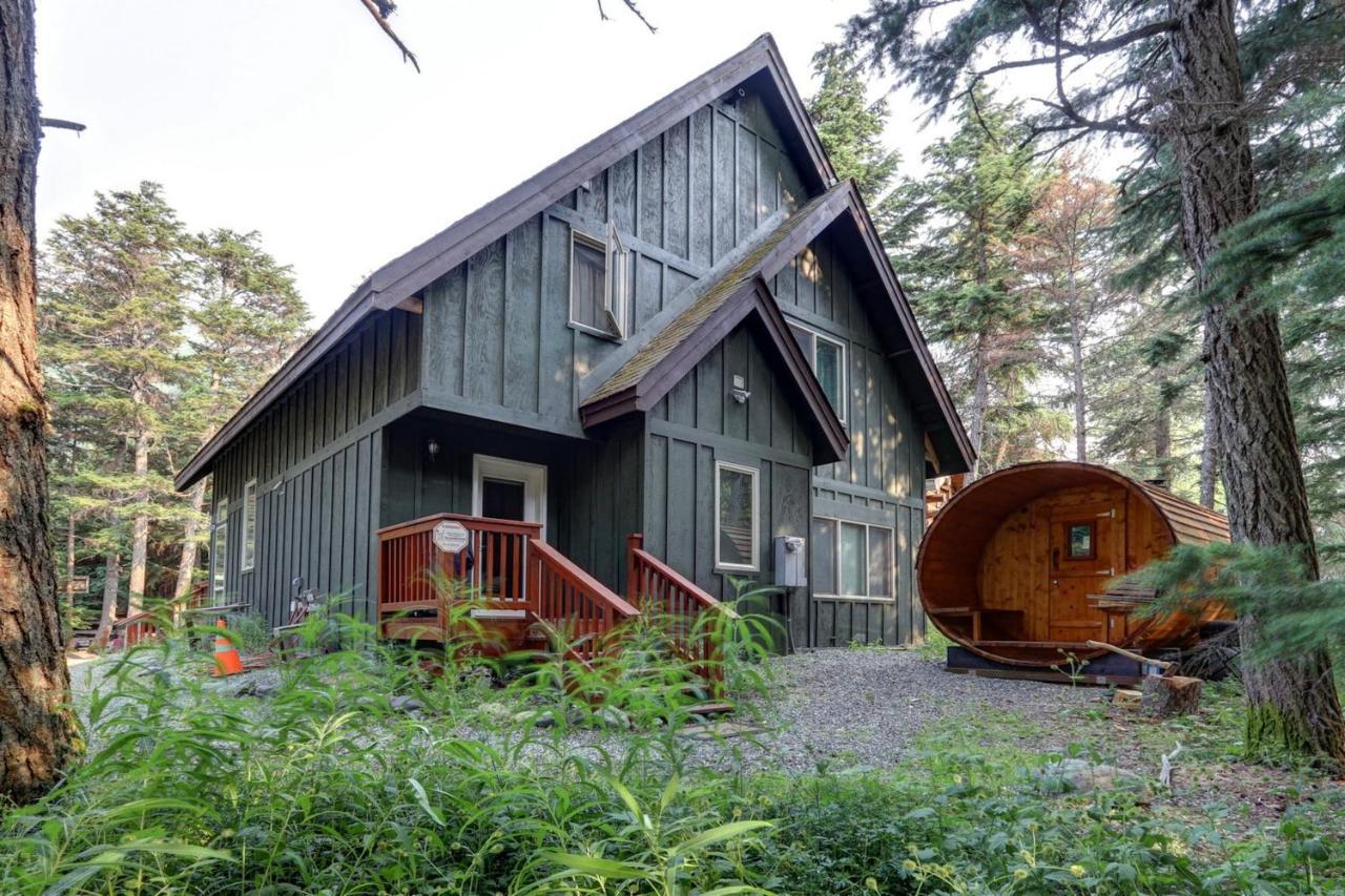 Hanging Glacier Chalet 길드우드 외부 사진