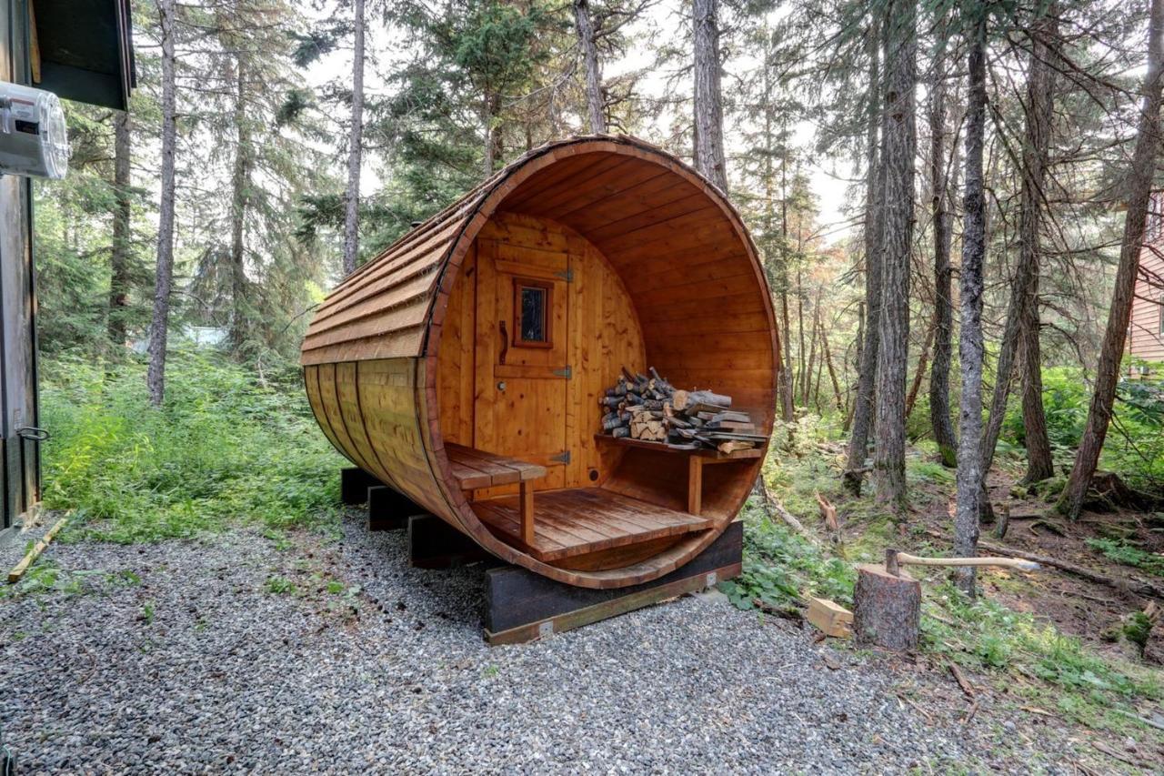 Hanging Glacier Chalet 길드우드 외부 사진