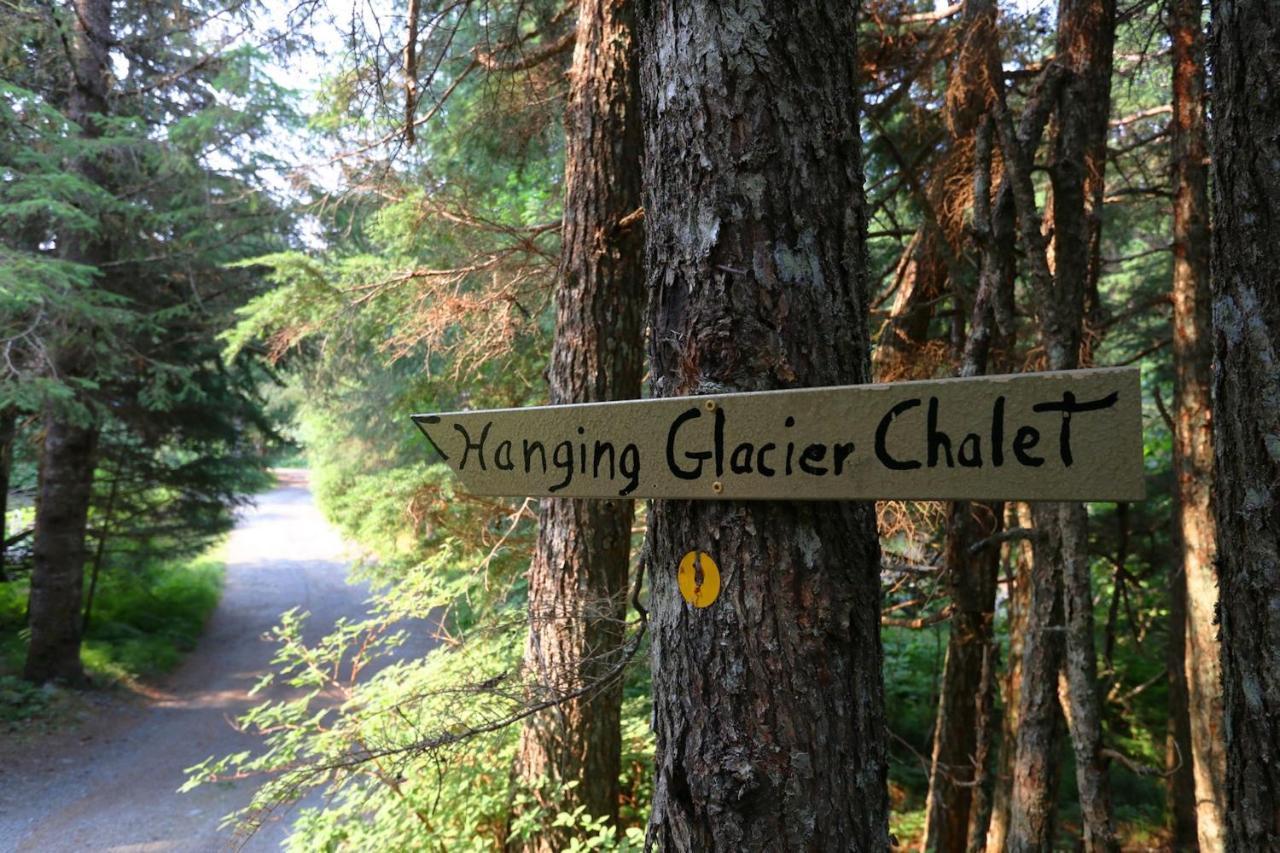 Hanging Glacier Chalet 길드우드 외부 사진